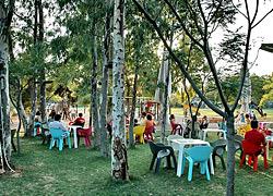 6 καφέ για να παίξουν τα παιδιά και να χαλαρώσουν οι γονείς!