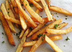 Πώς να κάνετε πεντανόστιμες τηγανητές πατάτες στον φούρνο