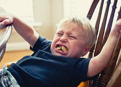 Οι ειδικοί κατέληξαν: Τα 3 είναι η πιο δύσκολη ηλικία των παιδιών!