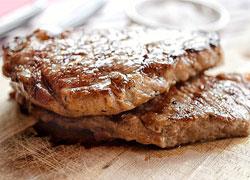 Τσικνοπέμπτη: Πού θα φάτε το καλύτερο κρέας με την οικογένεια