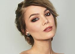 Πώς να βάφεστε αν είστε καλεσμένη σε γάμο ή βάπτιση