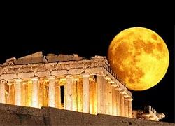 Πώς να απολαύσετε καλύτερα απόψε την πανσέληνο και τη μερική έκλειψη