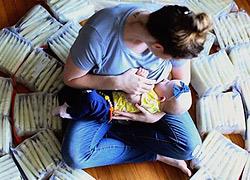 «Το μόνο που χρειάζεσαι είναι η δύναμη να παλέψεις»: Το συγκινητικό δώρο μιας μαμάς σε ένα πρόωρο μωράκι