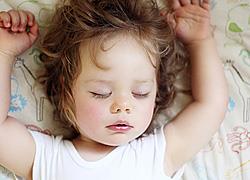 Κοιμίζοντας το παιδί: 5 συμβουλές που θα αλλάξουν τη ζωή (και τις νύχτες) σας