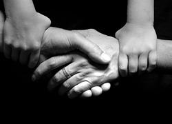 Πώς η παρέμβαση ενός παιδιού σταμάτησε τον καυγά των γονιών του