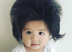 Επιτρέψτε μας να σας συστήσουμε στο πιο μαλλιαρό μωρό του σύμπαντος!