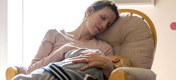 8 ατάκες που κάθε εξαντλημένη μαμά έχει βαρεθεί να ακούει