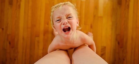 8 συμβουλές που δεν θέλω να ξανακούσω για το πώς θα μεγαλώσω το παιδί μου