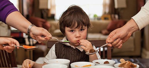 6 «σύνδρομα» του Έλληνα γονιού απ’ τα οποία πρέπει να απαλλαχτούμε