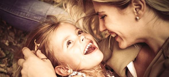 Η σχέση μητέρας-κόρης είναι η πιο δυνατή στην οικογένεια!