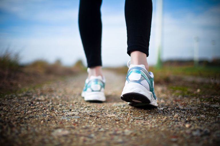 7 αλλαγές που θα συμβούν στο σώμα σου με μισή ώρα περπάτημα τη μέρα - ΥΓΕΙΑ