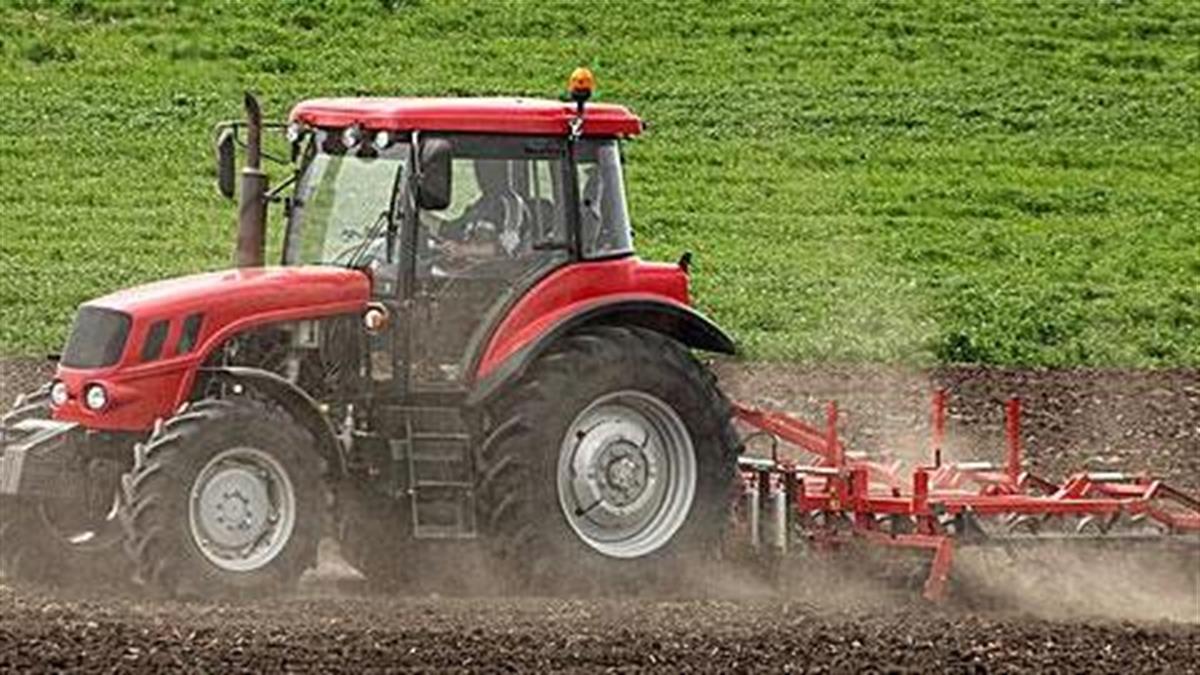 3χρονο αγόρι καταπλακώθηκε από το τρακτέρ του πατέρα του