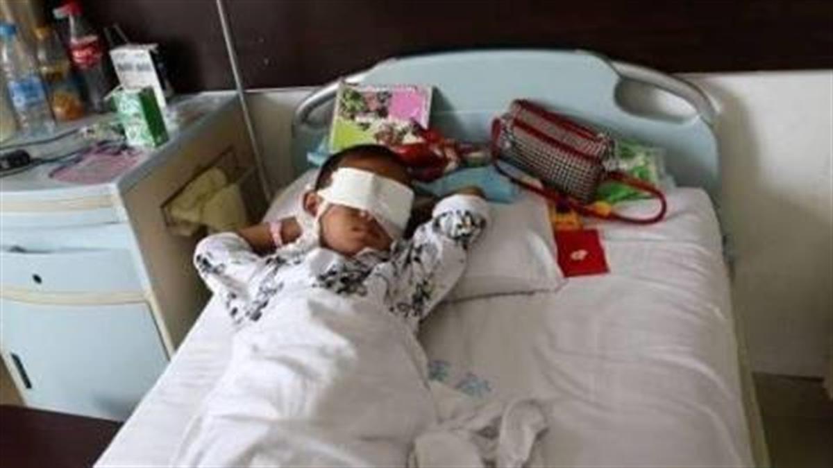 Έβγαλε τα μάτια του ανιψιού της