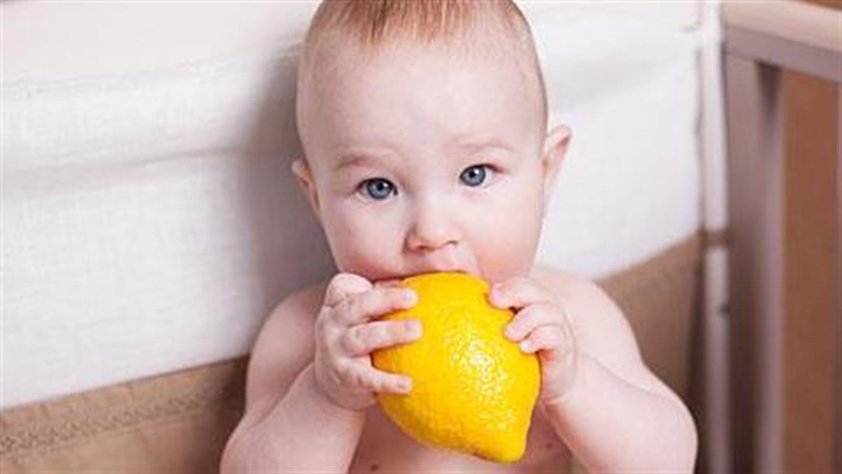10 μωρά δοκιμάζουν για πρώτη φορά λεμόνι