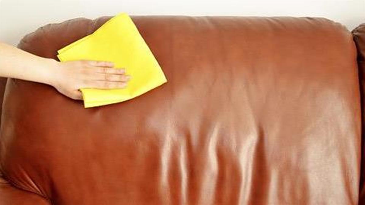 Πώς θα καθαρίσετε τον καναπέ: Πρακτικές συμβουλές και λύσεις