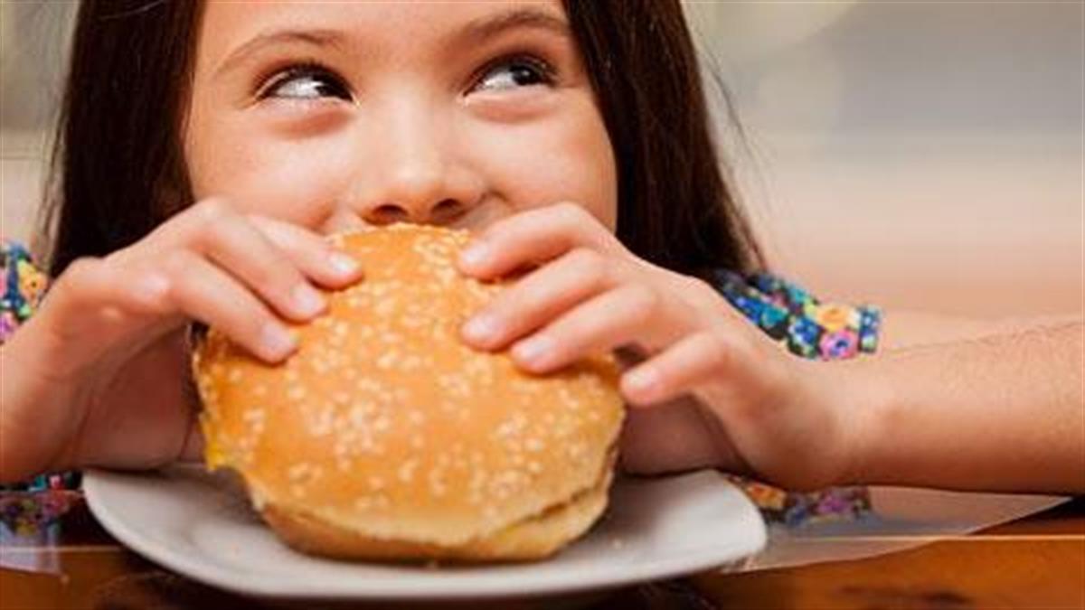 Παιδική λαιμαργία: Εντοπίστε και αντιμετωπίστε τον διατροφικό εχθρό