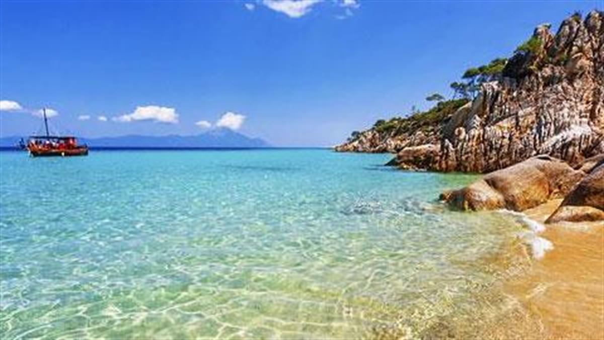 Κατάλληλες παραλίες Ελλάδας: Πού κολυμπάμε με ασφάλεια φέτος;