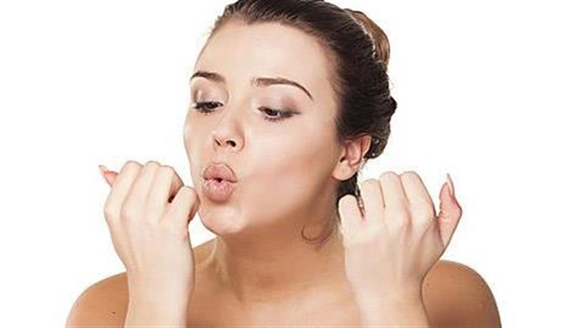 5 τρόποι για να στεγνώνουν τα νύχια πιο γρήγορα