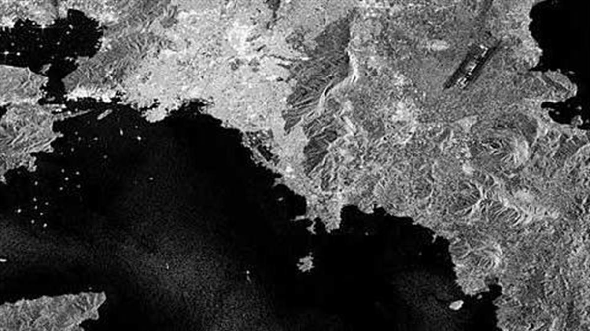 Πώς φαίνεται η Αθήνα από το διάστημα; (βίντεο)
