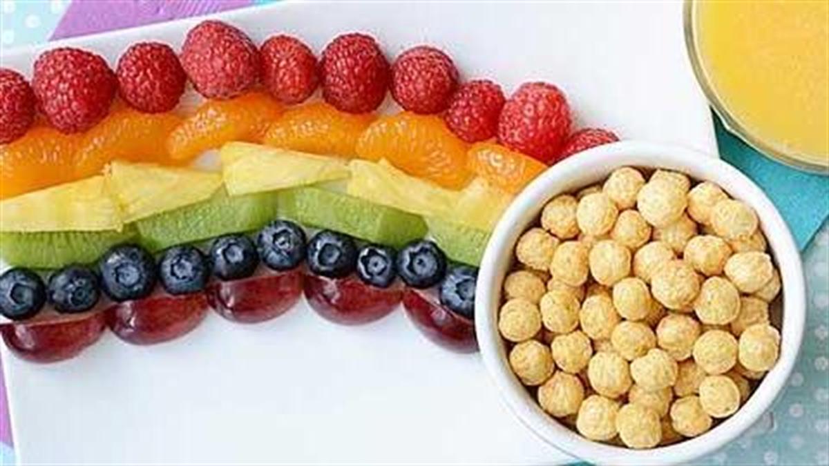 Το παιδί σας δεν τρώει φρούτα; 7 ιδέες για να τα λατρέψει!