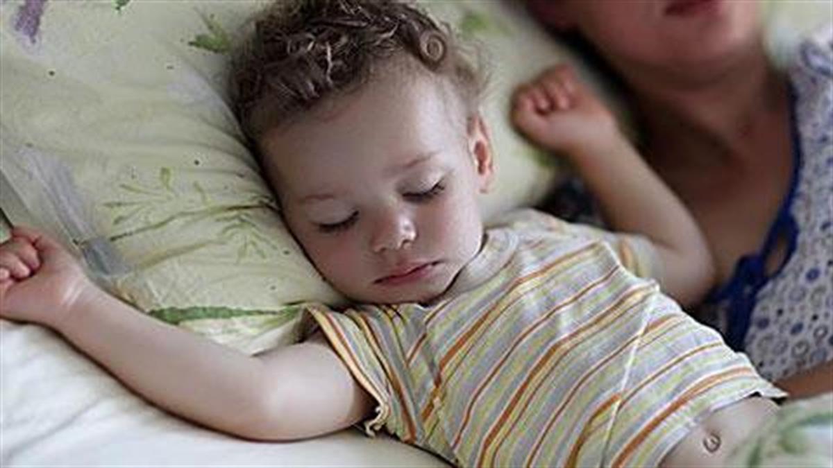 Πώς θα μάθει ο 4 ετών γιος μου να κοιμάται μόνος του;