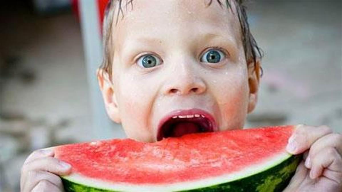 Τι πρέπει να τρώνε τα παιδιά το καλοκαίρι