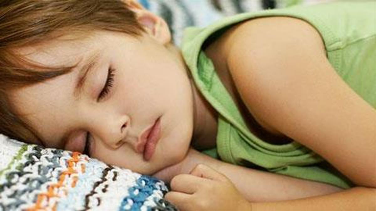 «Γιατί βάζω τα παιδιά μου για ύπνο στις 8.00»