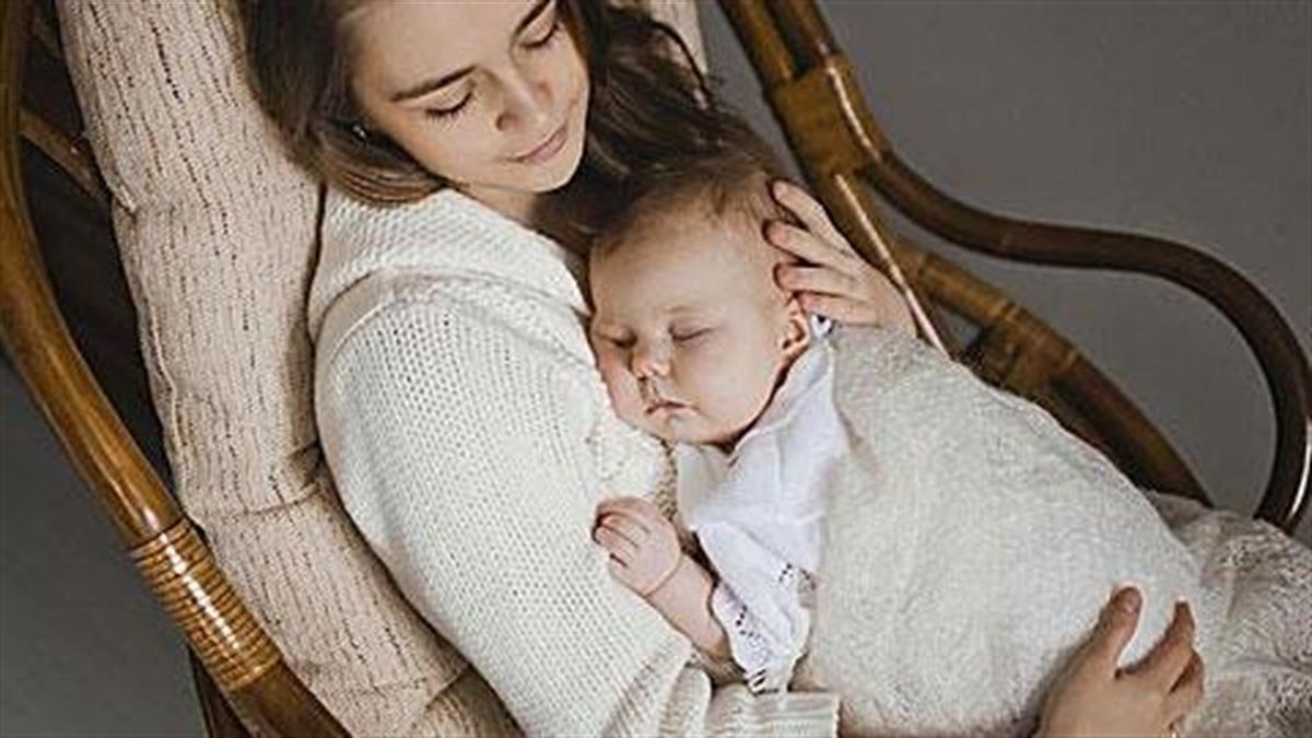 Τα πιο τρυφερά νανουρίσματα για να κοιμήσετε γλυκά το μωρό σας