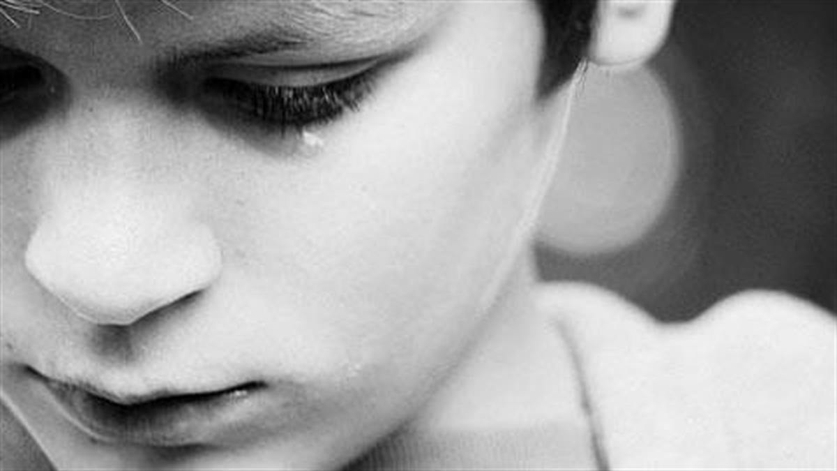 «Γιατί κλαίω μπροστά στους γιους μου»: Ένας πατέρας εξομολογείται