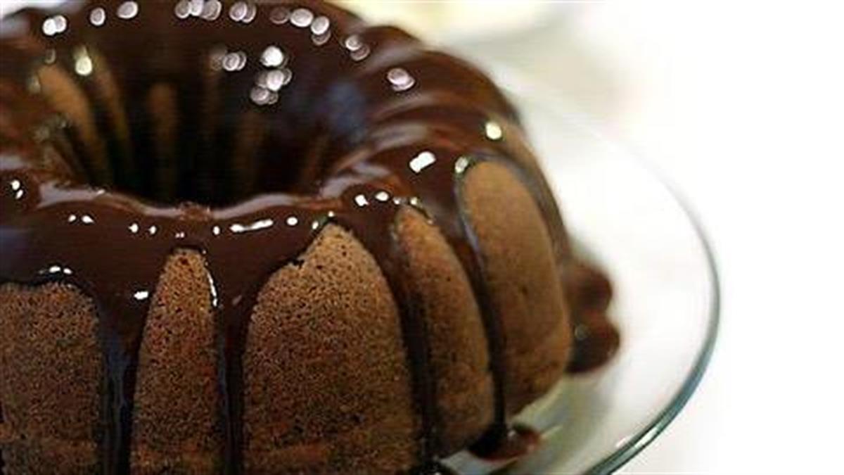 Πώς να φτιάξετε κέικ σοκολάτα χωρίς αυγό και βούτυρο