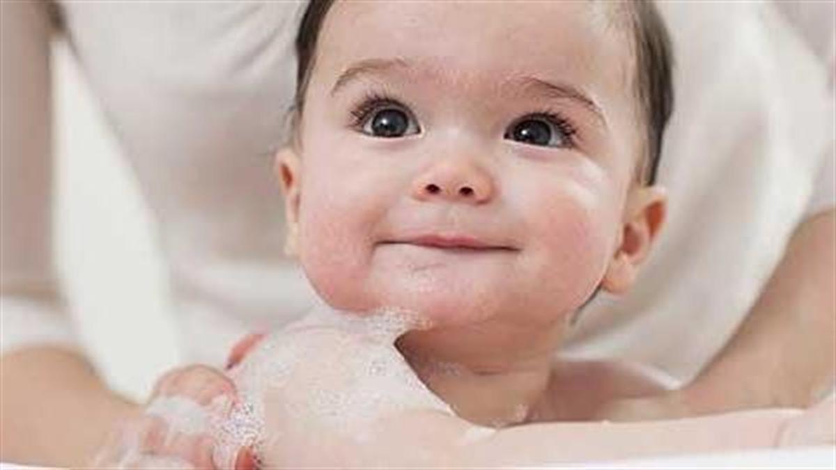 5 πολύτιμα μυστικά για να κάνετε σωστά μπάνιο το μωρό