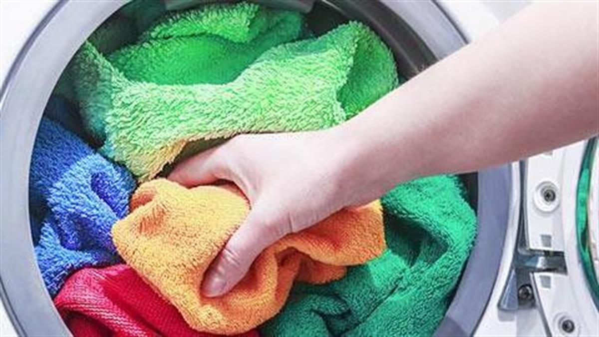 7 κόλπα που θα ξανακάνουν τις πετσέτες σας αφράτες!