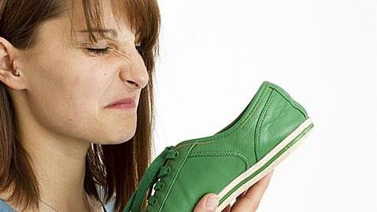 Πώς να μην μυρίζουν τα παπούτσια σας