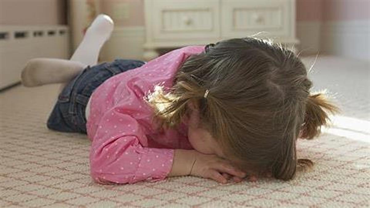 Παιδί με νευρικά ξεσπάσματα: Πώς να το βοηθήσετε να ηρεμήσει