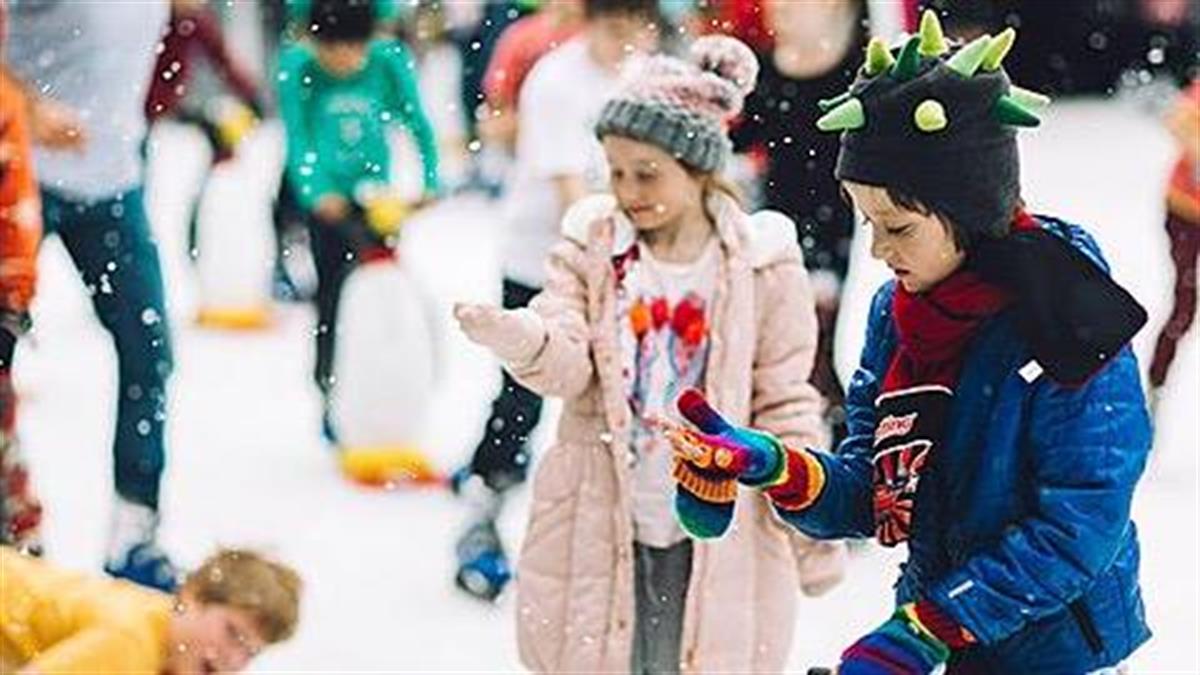 Τα χριστουγεννιάτικα παγοδρόμια της Αθήνας που πρέπει να επισκεφθείτε με τα παιδιά