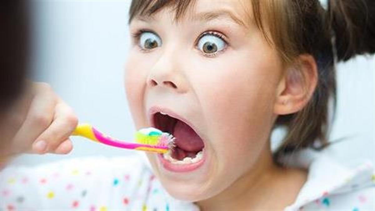 Πώς να κάνετε το βούρτσισμα των δοντιών διασκεδαστικό για τα παιδιά