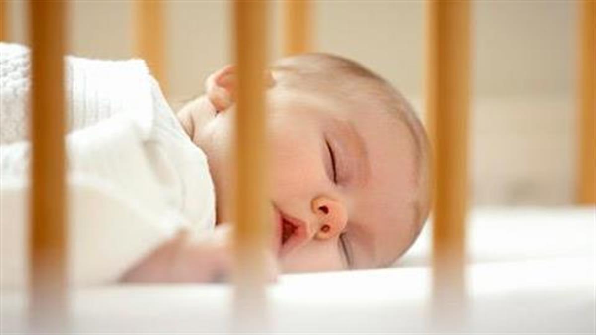 Πώς να βοηθήσετε το νεογέννητο να ρυθμίσει τον ύπνο του