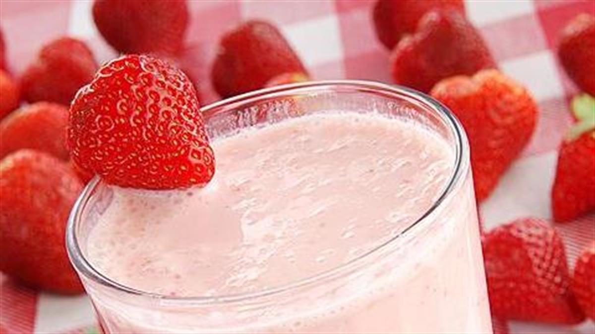 5 λαχταριστά smoothies με φράουλα