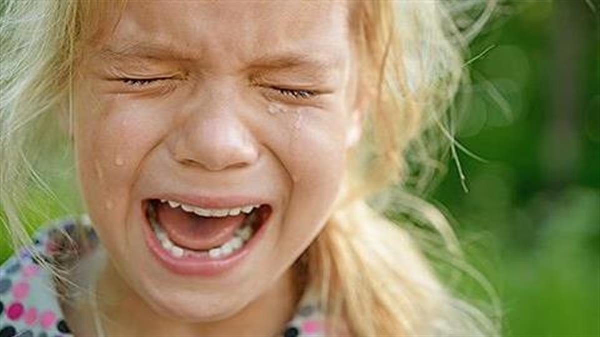 «Εμένα δεν με αγαπάει κανείς»: Πώς να διαχειριστείτε τις υπερβολές των παιδιών