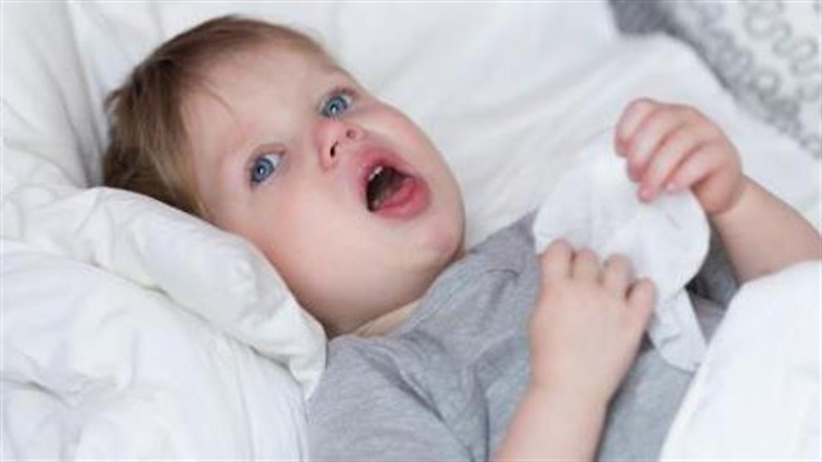 Νυχτερινός βήχας: τι μπορεί να κρύβει και πώς να ανακουφίσετε το παιδί