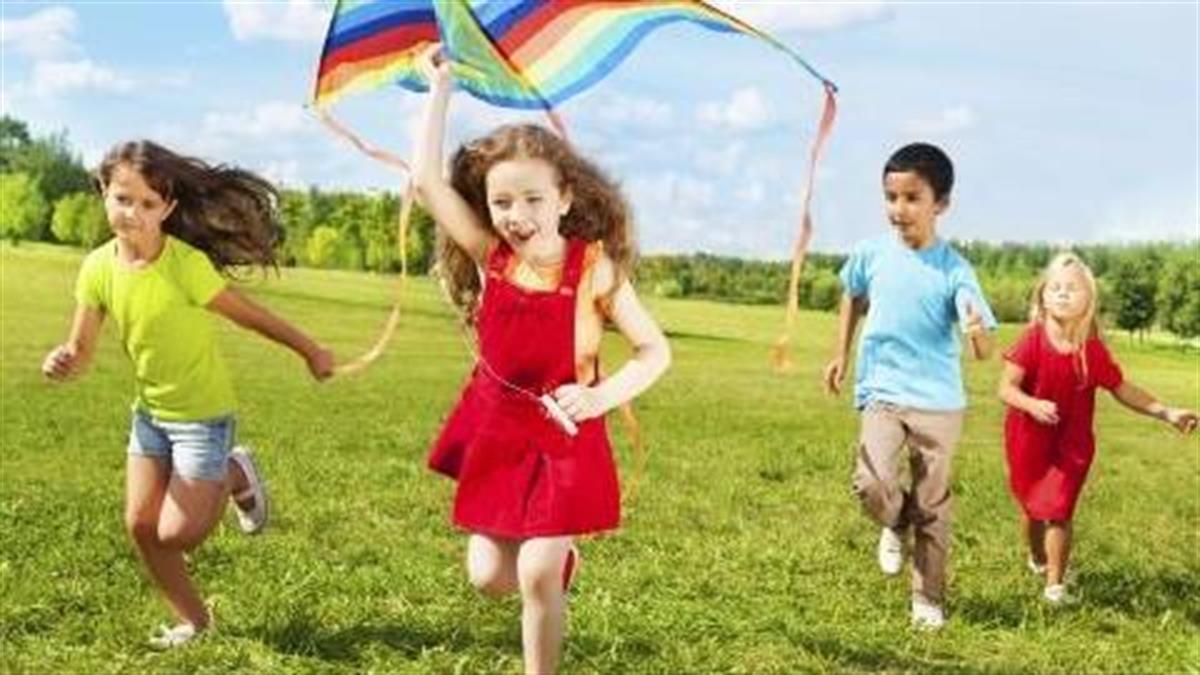 4 συμβουλές της Μοντεσσόρι για ένα τέλειο καλοκαίρι με τα παιδιά