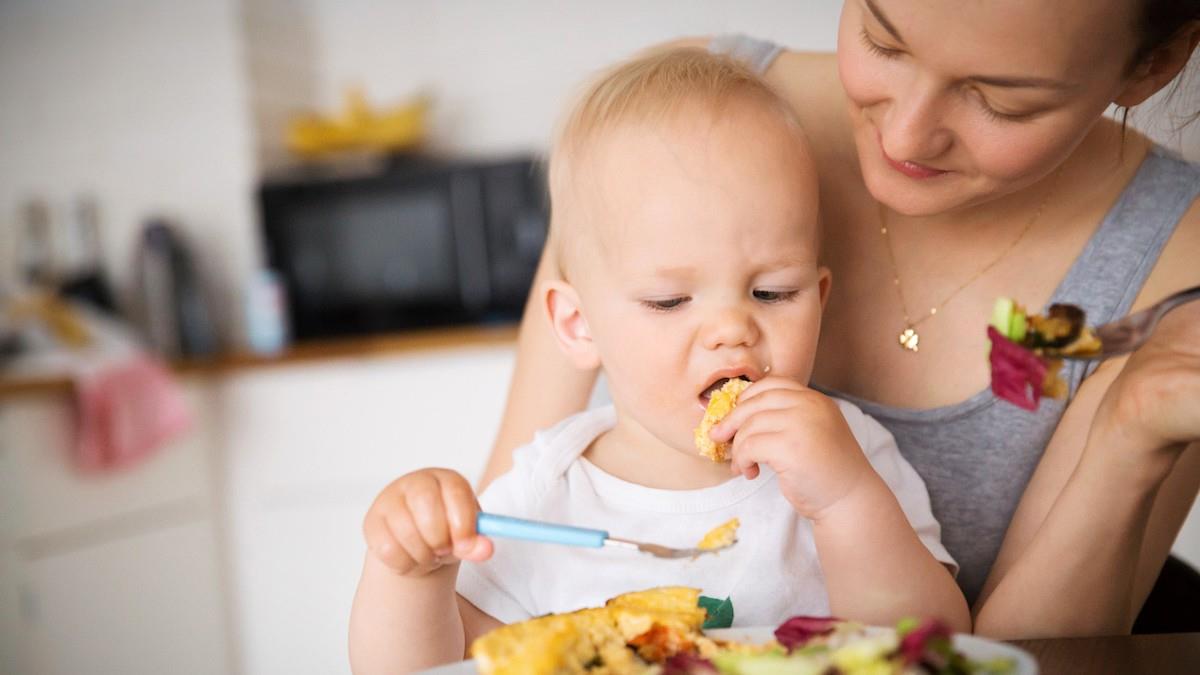 Τα 3 θρεπτικά συστατικά που ίσως λείπουν απ’ το μωρό σας και πώς θα τα αναπληρώσετε
