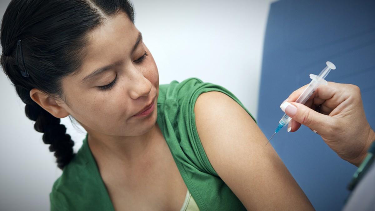 Εμβόλιο Pfizer: 100% αποτελεσματικό για παιδιά 12-15 ετών έδειξαν οι δοκιμές