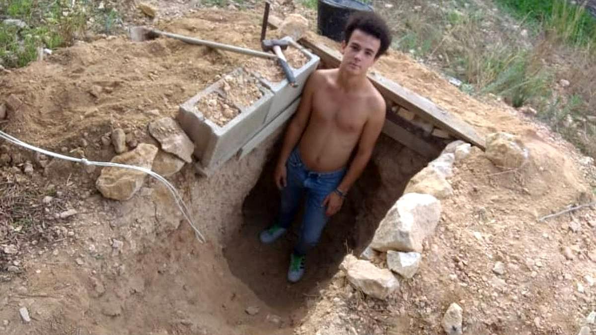 Έφηβος σκάβει επί 6 χρόνια υπόγειο σπίτι στον κήπο μετά από καβγά με τους γονείς του