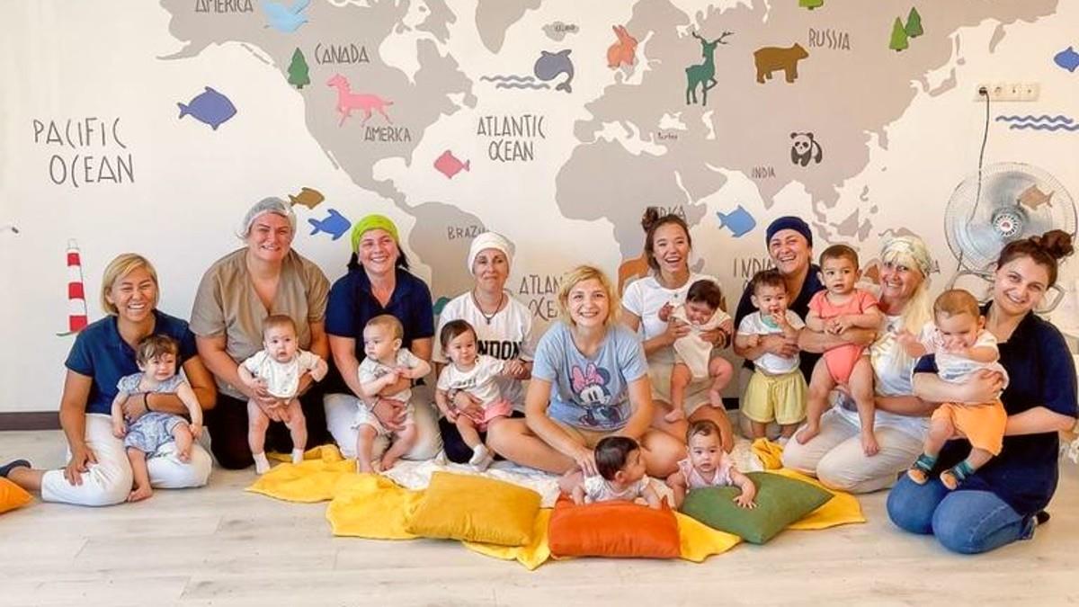 Μαμά με 21 μωρά και 16 νταντάδες: «είμαι μια πολυάσχολη μαμά σαν τις άλλες»
