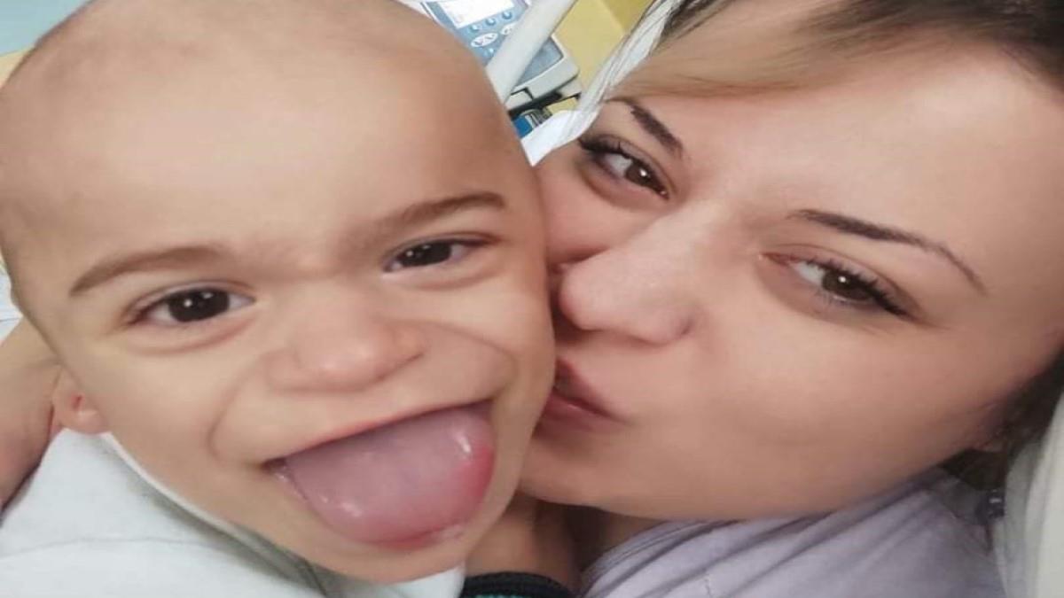Ο μικρός Χρήστος Εφραίμ κέρδισε την 1η μάχη με τον καρκίνο και χαμογελά ξανά