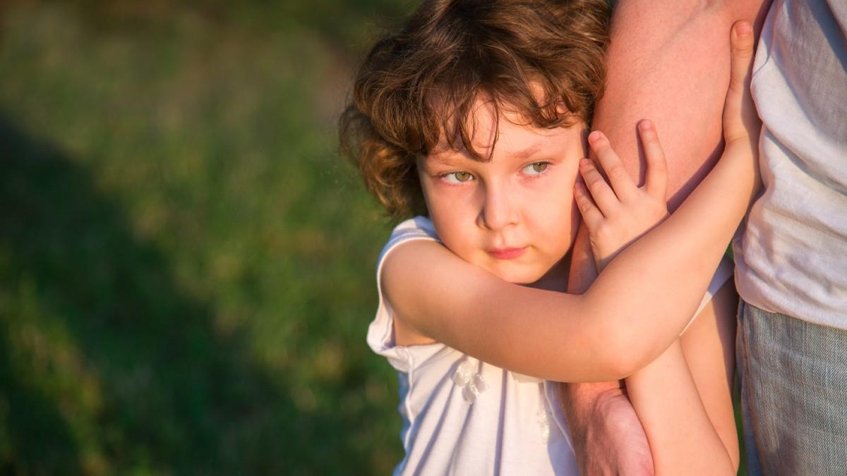 Γιατί τα παιδιά μας είναι πιο ευάλωτα (σωματικά και ψυχικά) απ’ ό,τι εμείς κάποτε