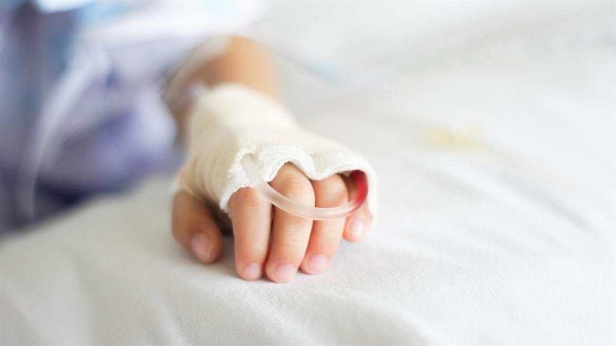 Αγωνία για 4χρονο αγοράκι που διασωληνώθηκε με οξύ σύνδρομο άσθματος