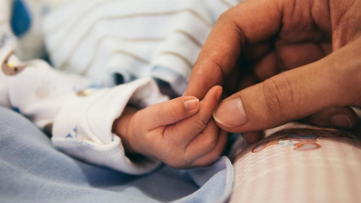 Θεσσαλονίκη: έχασε τη μάχη το πρόωρο μωρό που γεννήθηκε στις 22 εβδομάδες