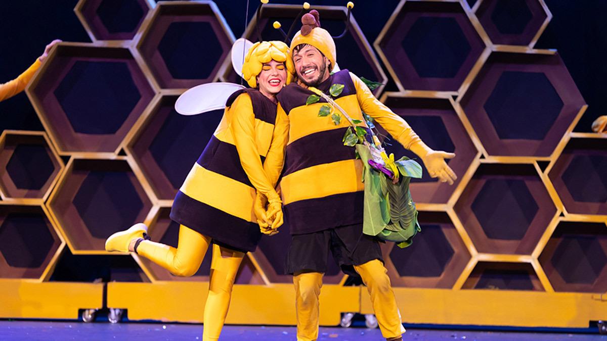 Κερδίστε διπλές προσκλήσεις για την παράσταση «Μάγια η Μέλισσα» στις 12/2 στο Θέατρο Βεάκη